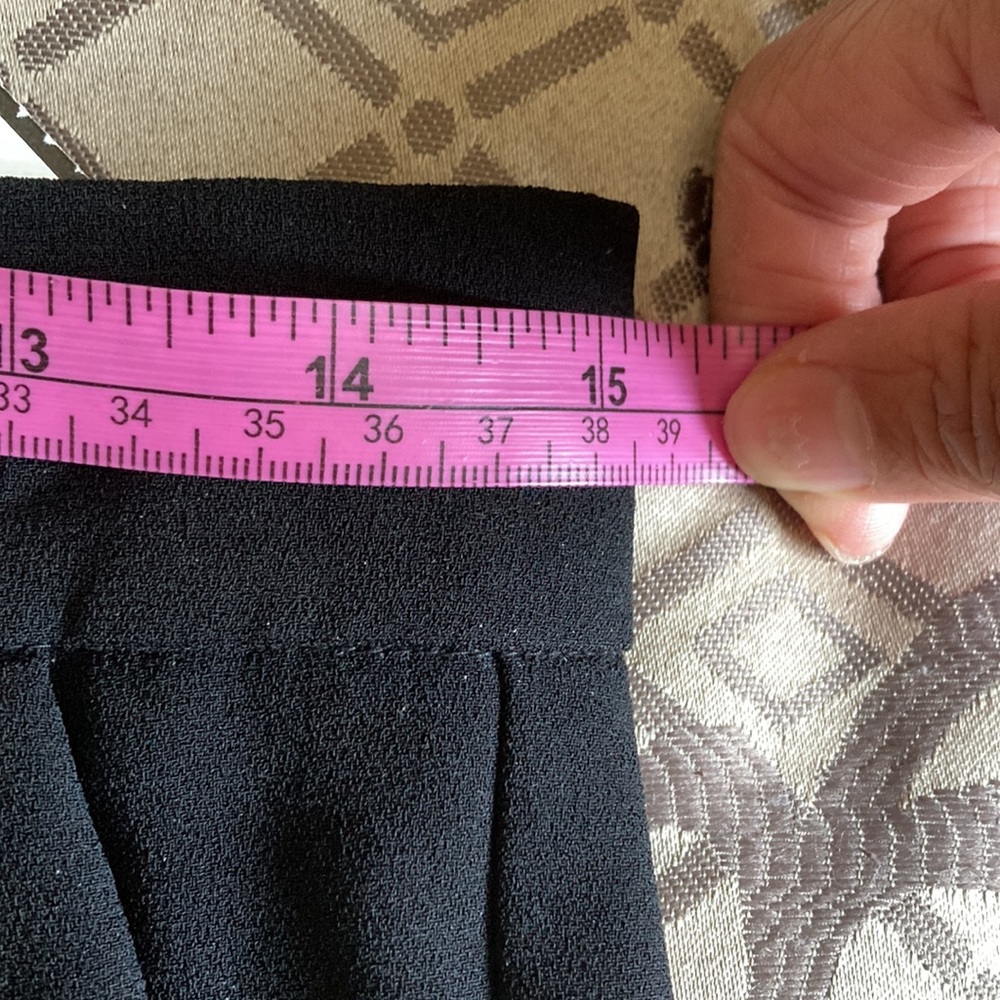 Babaton Cropped Black Pant, Size 2 - Picture 10 of 15